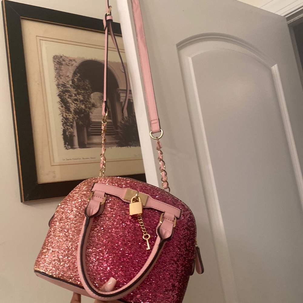 Pink aldo crossbody purse!